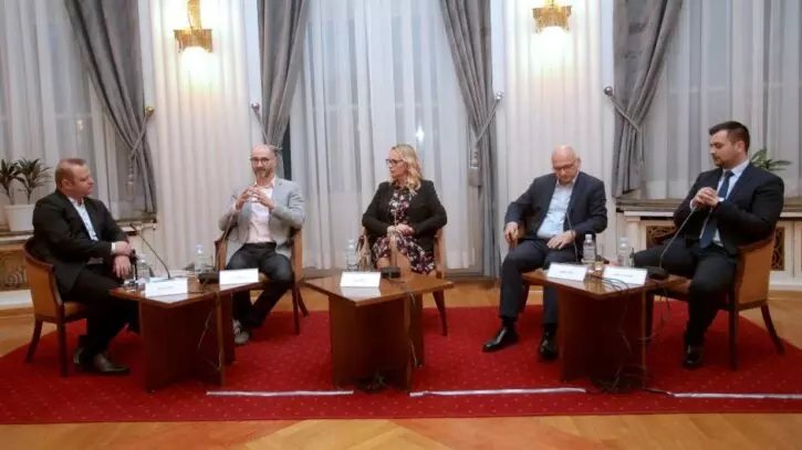 U Zagrebu održan okrugli stol o odnosima Hrvatske i BiH