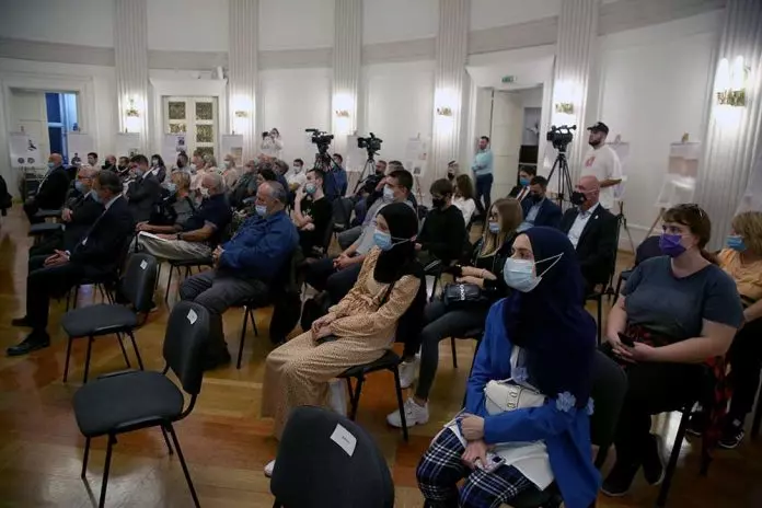 Obilježen Dan Bošnjaka uz izložbu “bosanski jezik”