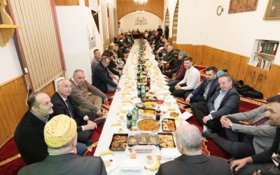Zastupnik Hodžić i predstavnici lokalne vlasti na iftaru u Splitu