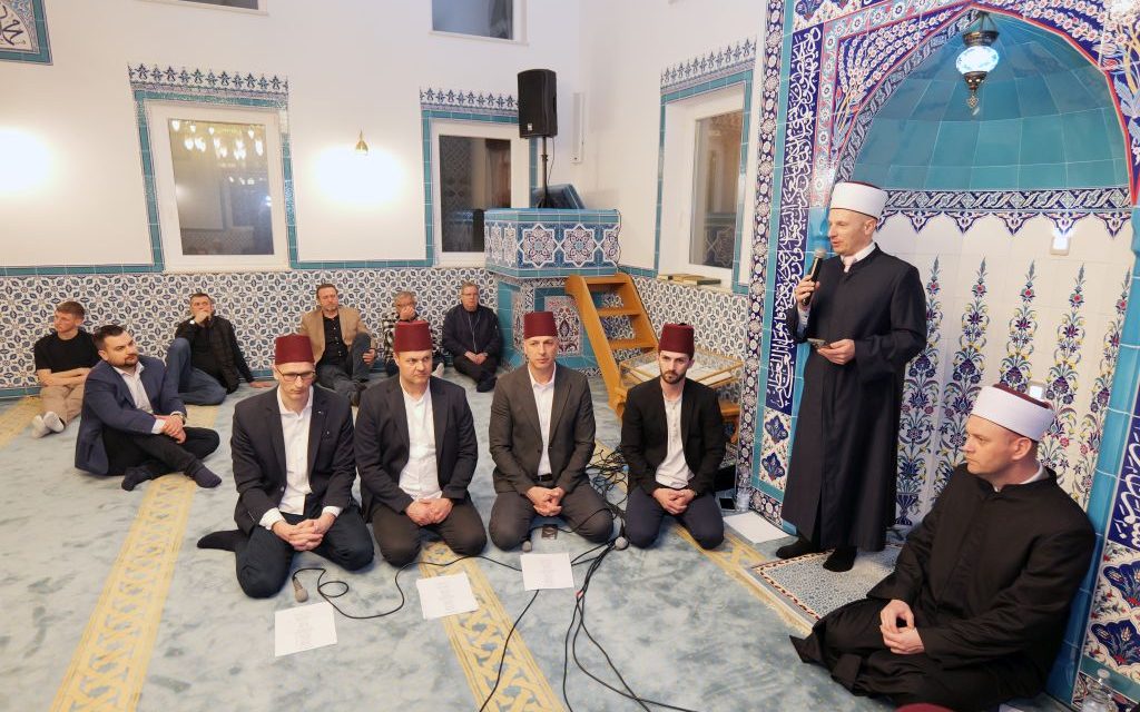 Iftar i mubarek noć Lejlet-ul-Bedr u Umagu