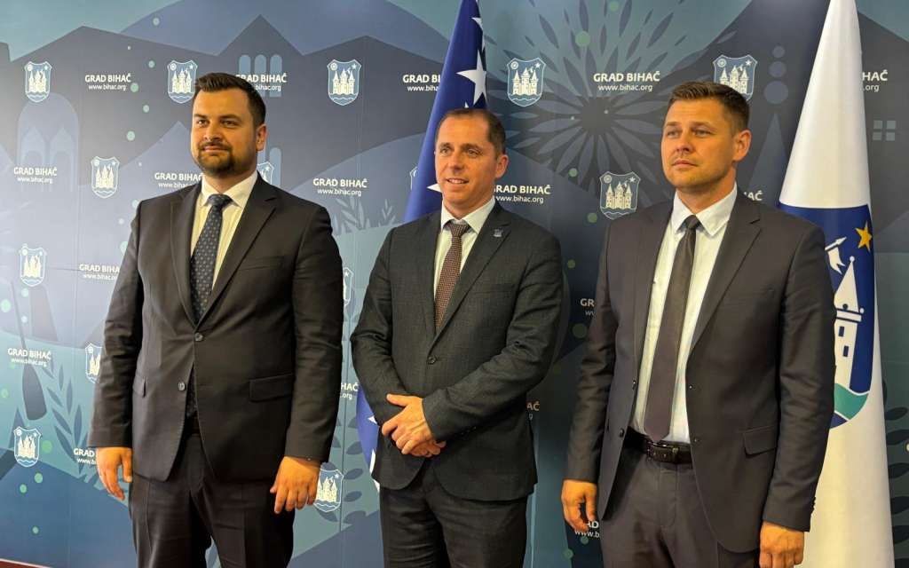 Hodžić u dvodnevnoj posjeti Unsko-sanskom kantonu
