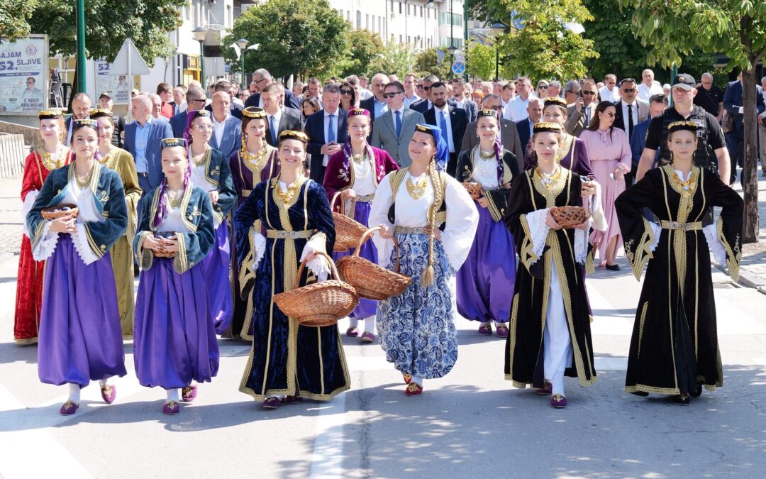 Armin Hodžić na otvorenju 52. Sajma poljoprivrede i prehrambene industrije u Gradačcu