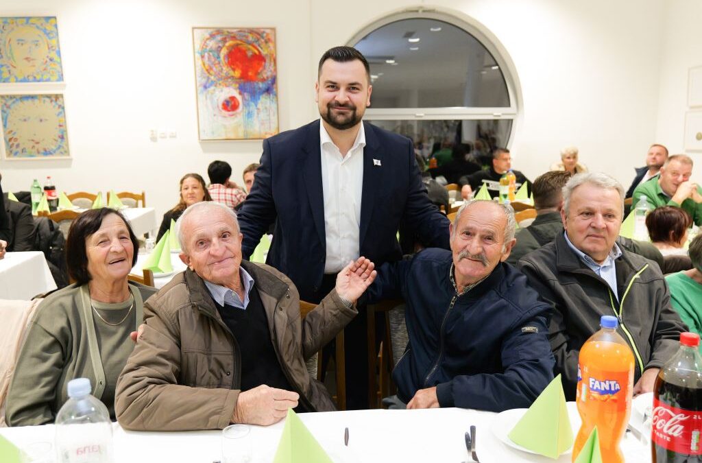 Zastupnik Armin Hodžić na obilježavanju Dana državnosti BiH u Gunji