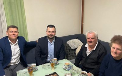 Obilazak roditelja Šefika Pezerovića