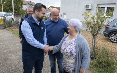 Armin Hodžić u višednevnom obilasku Bošnjaka u Gunji i Drenovcima
